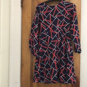 Dress long sleeves-cropped. Above the knee